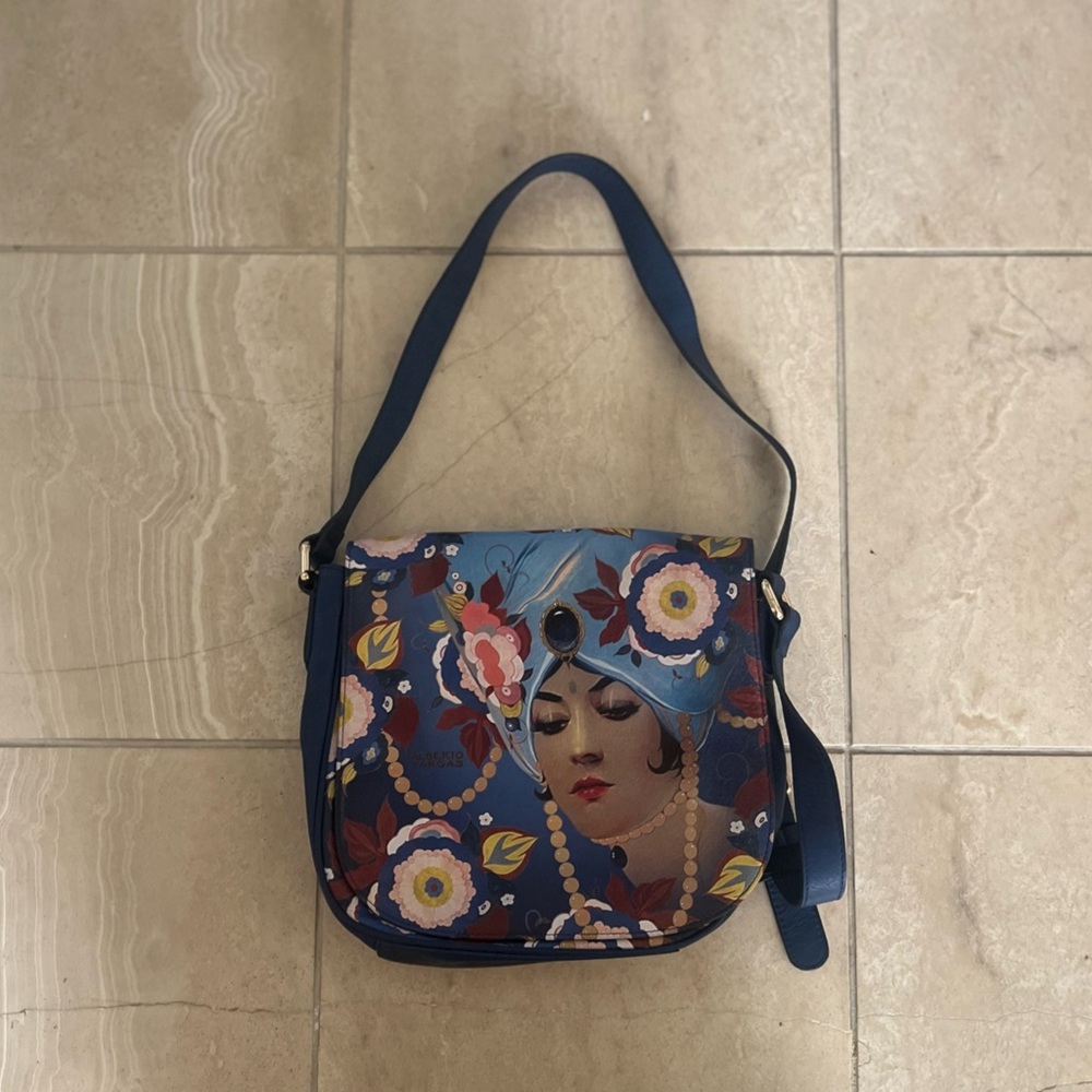 ICON Los Angeles Scheherazade Handbag.